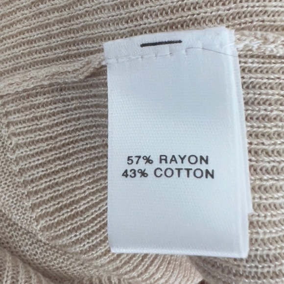 ST. JOHN Beige Semi-Sheer Thin Knit Cardigan Sweater Sz L Metallic‎ Gold Print - Picture 7 of 7